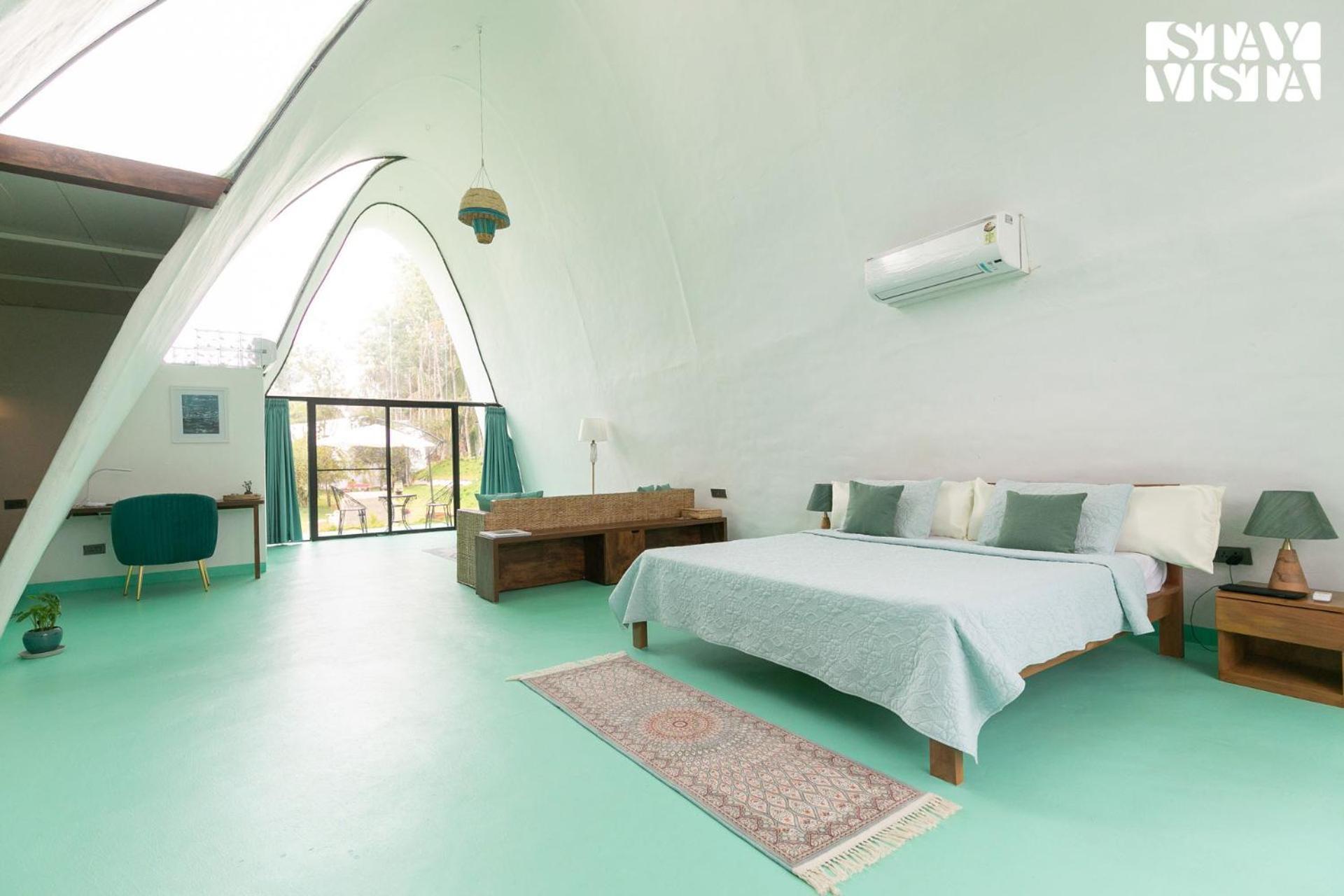 Stayvista At Shwaas Mysore With Private Pool 외부 사진